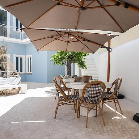 Dona Simone Boutique Suites & Studios - By @ Rita'S Place FAO Exterior photo