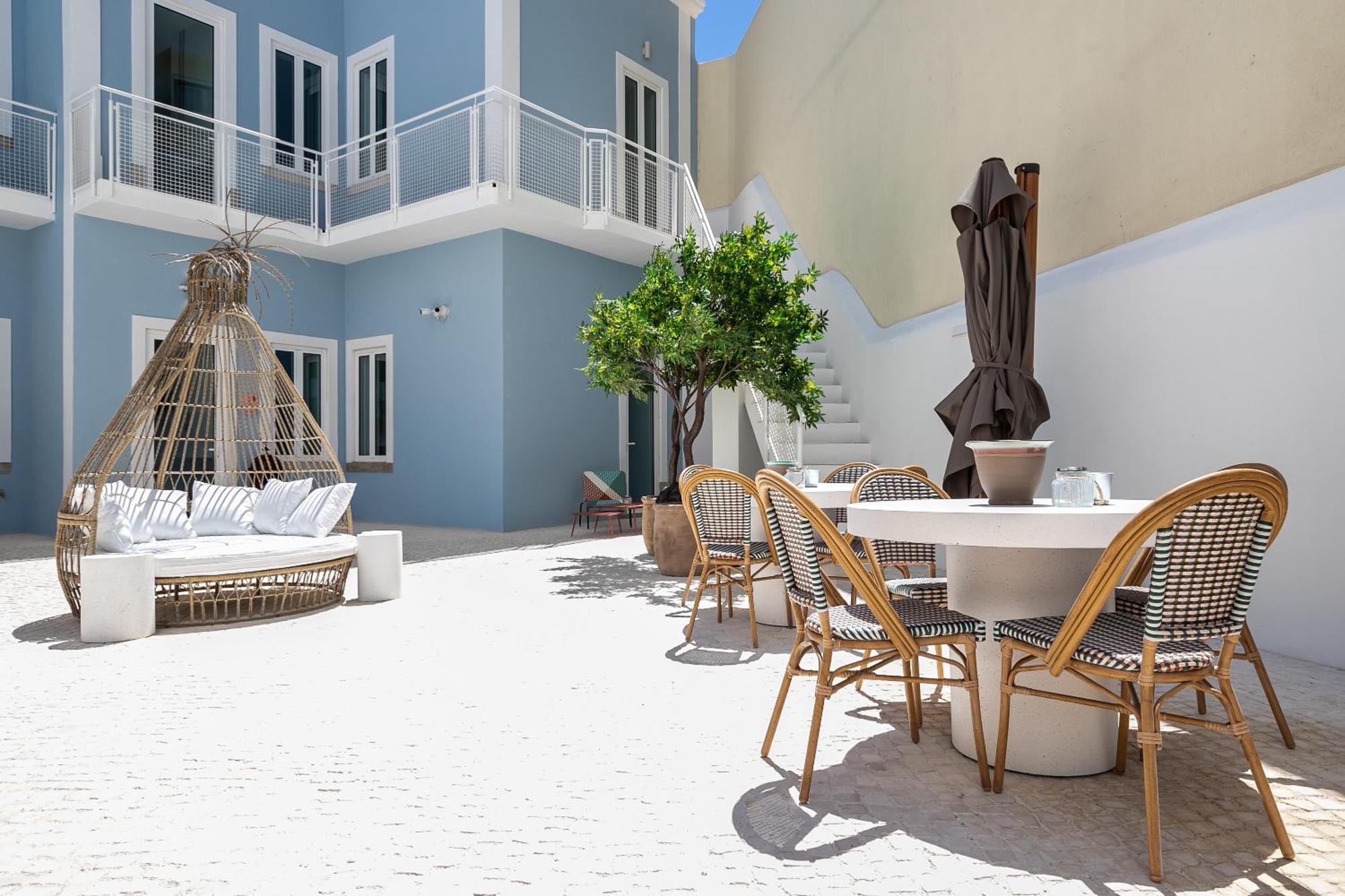 Dona Simone Boutique Suites & Studios - By @ Rita'S Place FAO Exterior photo